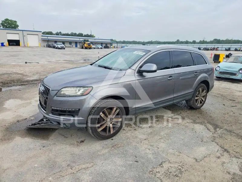 2013 Audi Q7 фото