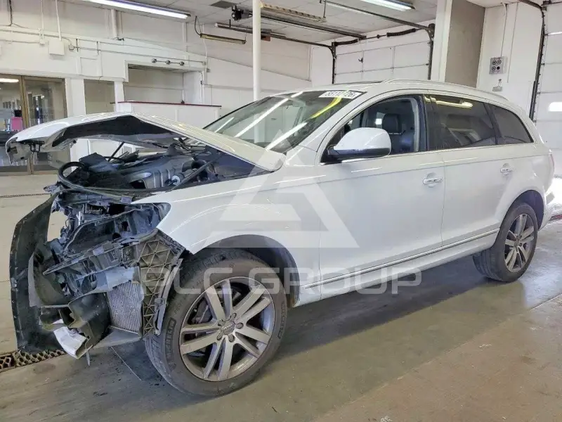 2013 Audi Q7 фото