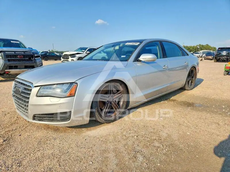 2013 Audi A8 фото