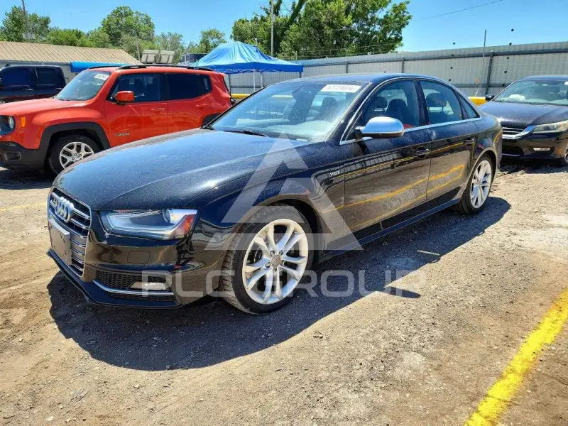 2013 Audi S4 photo
