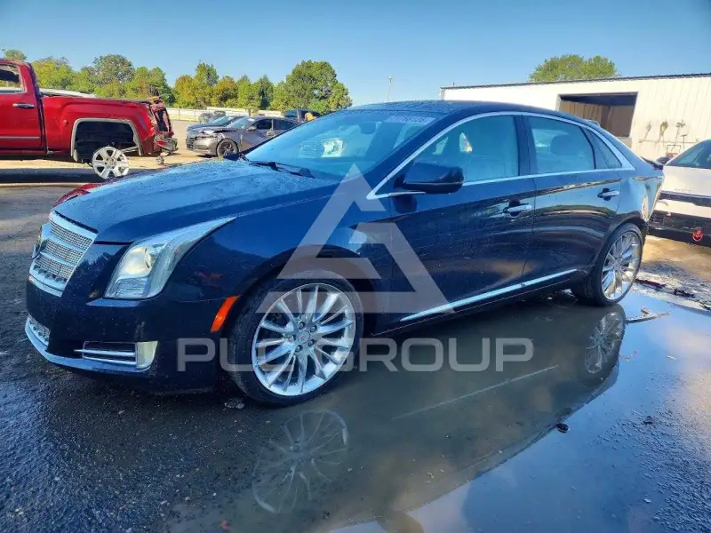 2013 Cadillac XTS photo