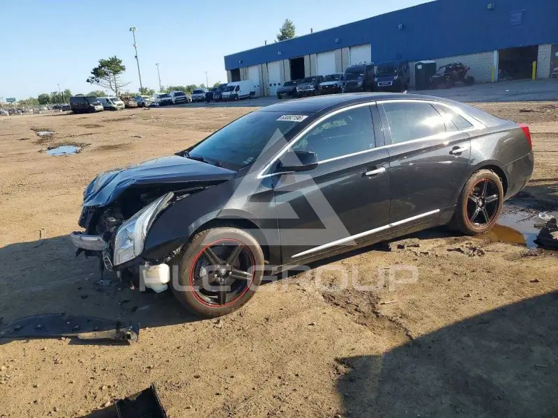 2013 Cadillac XTS photo