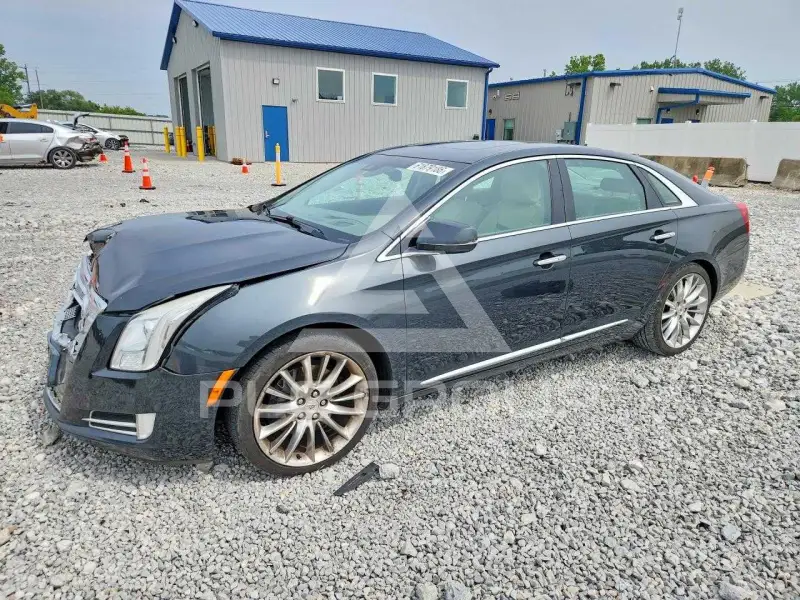 2013 Cadillac XTS photo