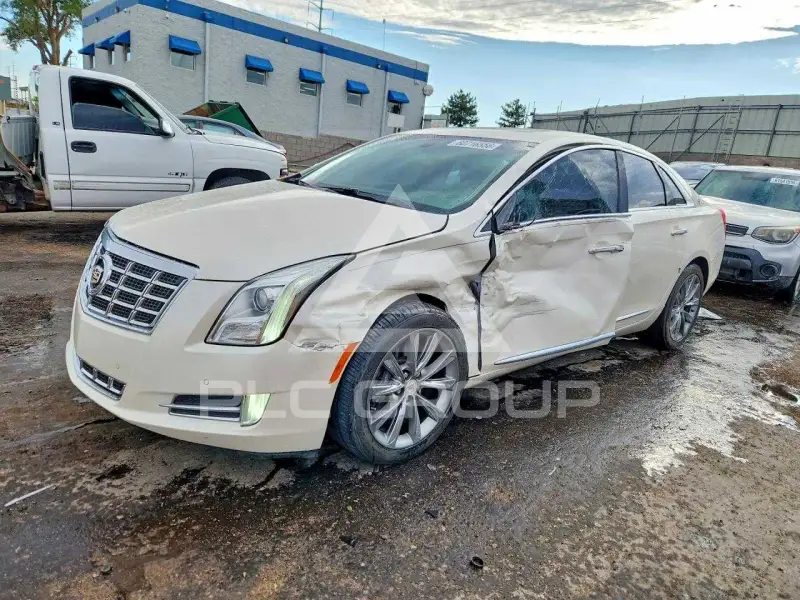 2013 Cadillac XTS photo