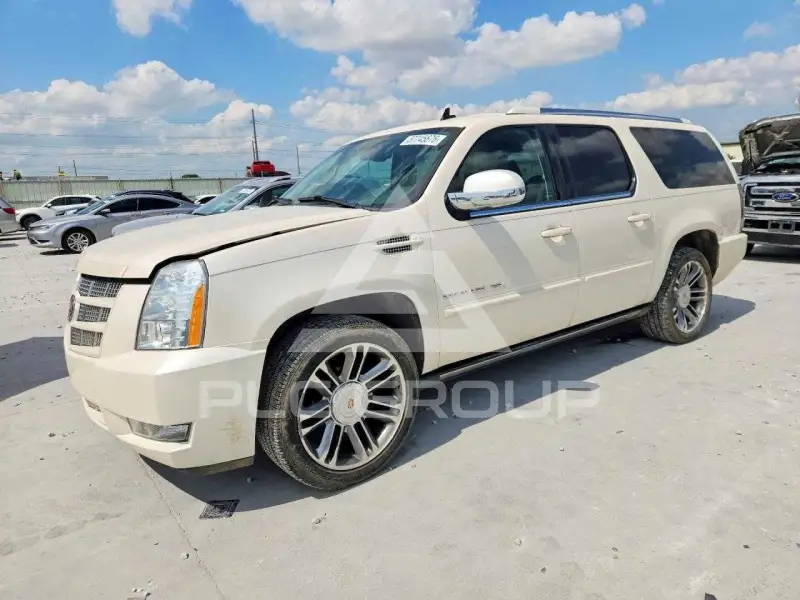 2013 Cadillac ESCALADE фото