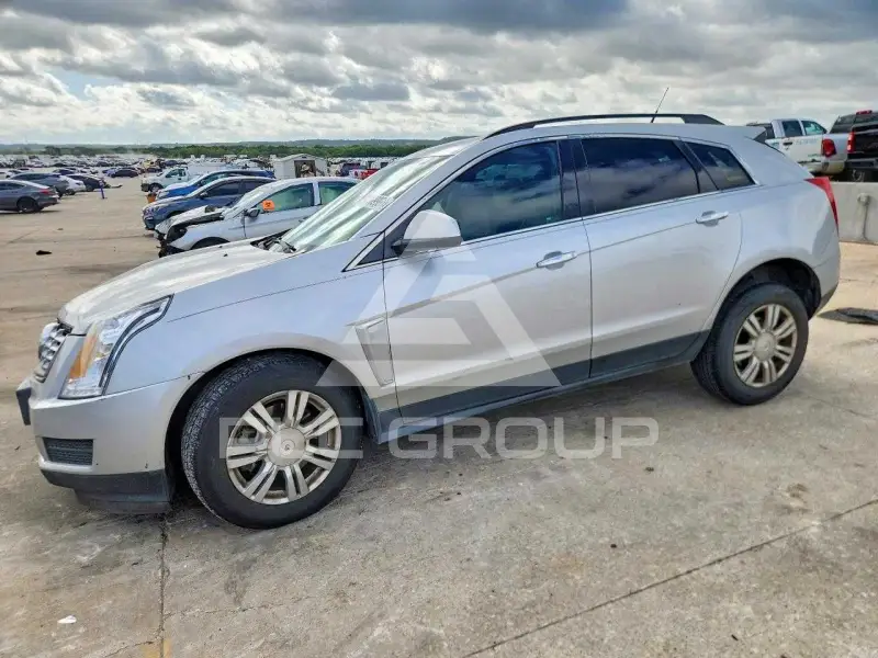 2013 Cadillac SRX photo