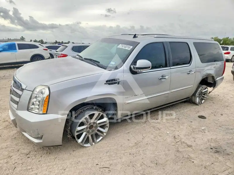 2013 Cadillac ESCALADE фото