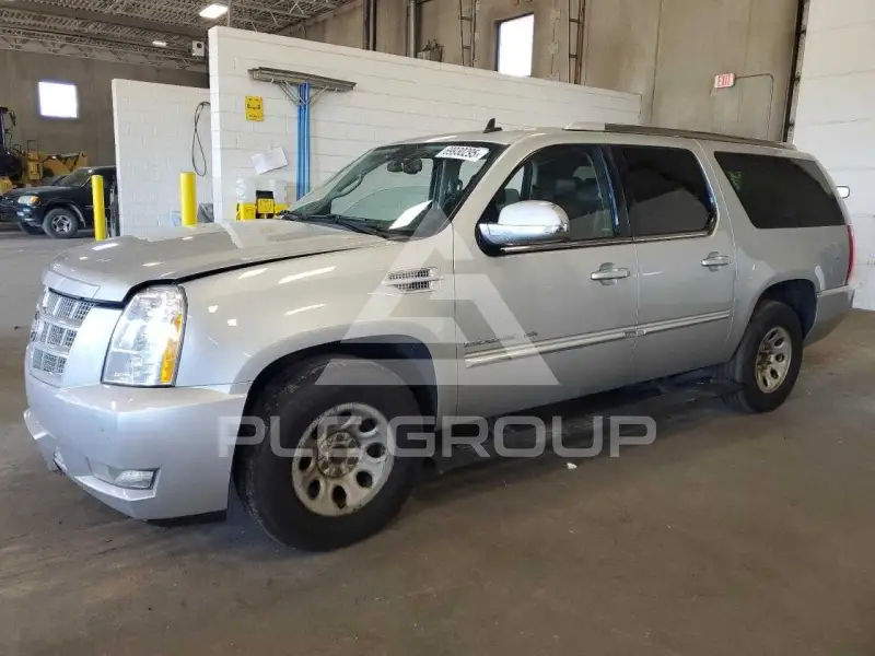 2013 Cadillac ESCALADE фото