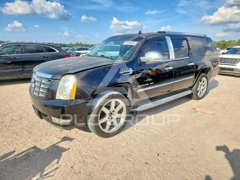 2013 Cadillac ESCALADE photo