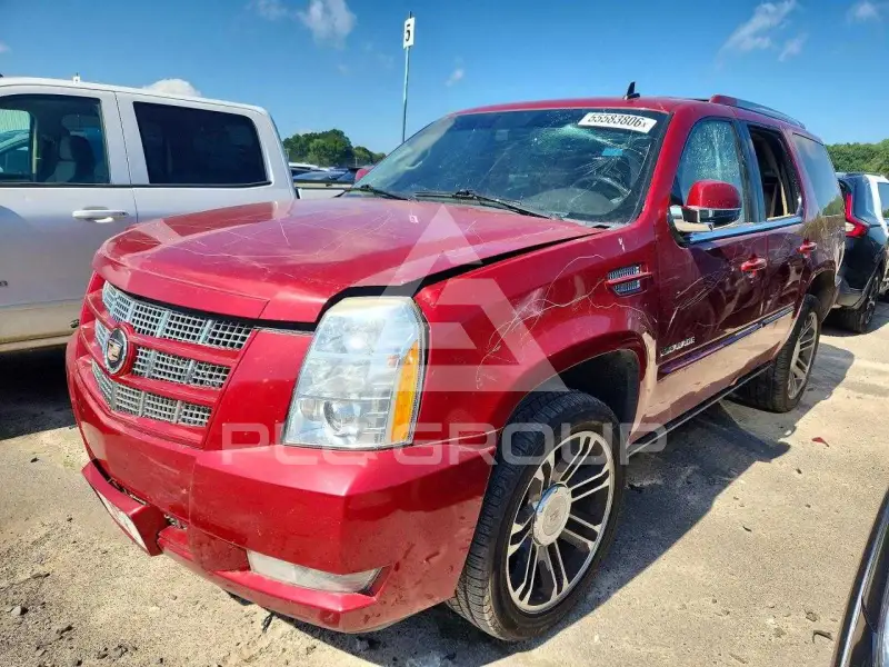2013 Cadillac ESCALADE фото