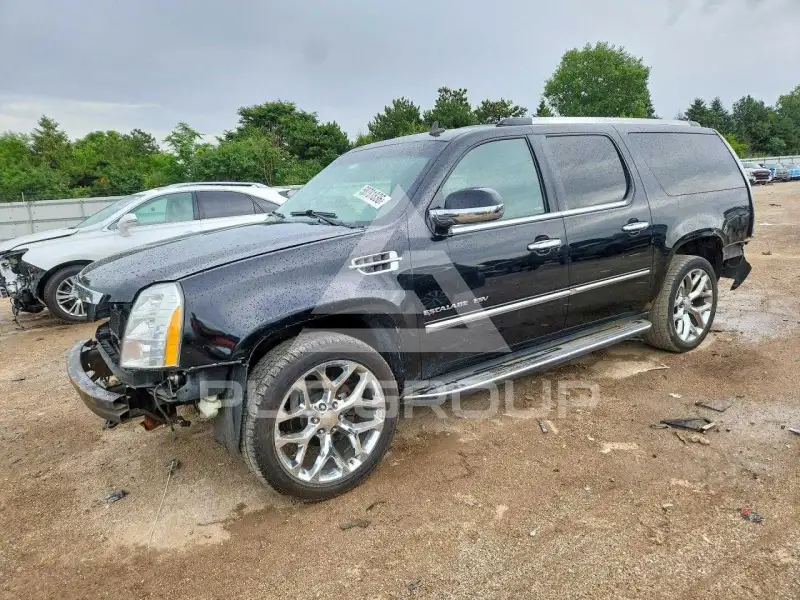 2013 Cadillac ESCALADE photo