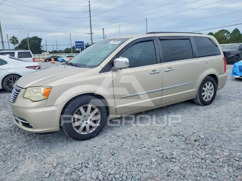 2013 Chrysler Pacifica photo