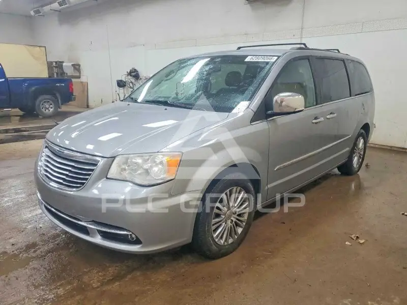 2013 Chrysler Pacifica фото