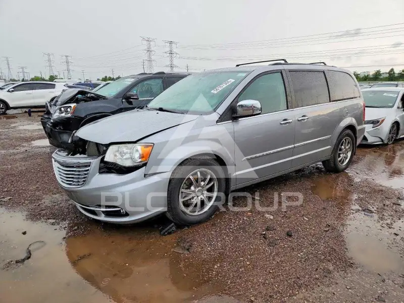 2013 Chrysler Pacifica photo