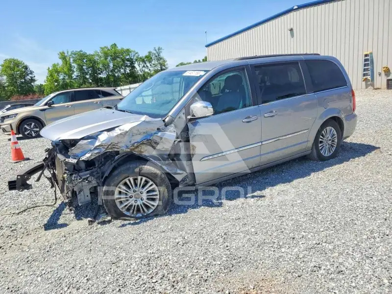 2013 Chrysler Pacifica фото