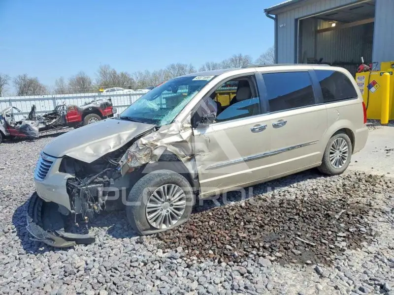 2013 Chrysler Pacifica фото