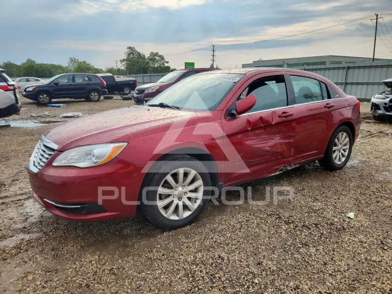 2013 Chrysler 200 photo