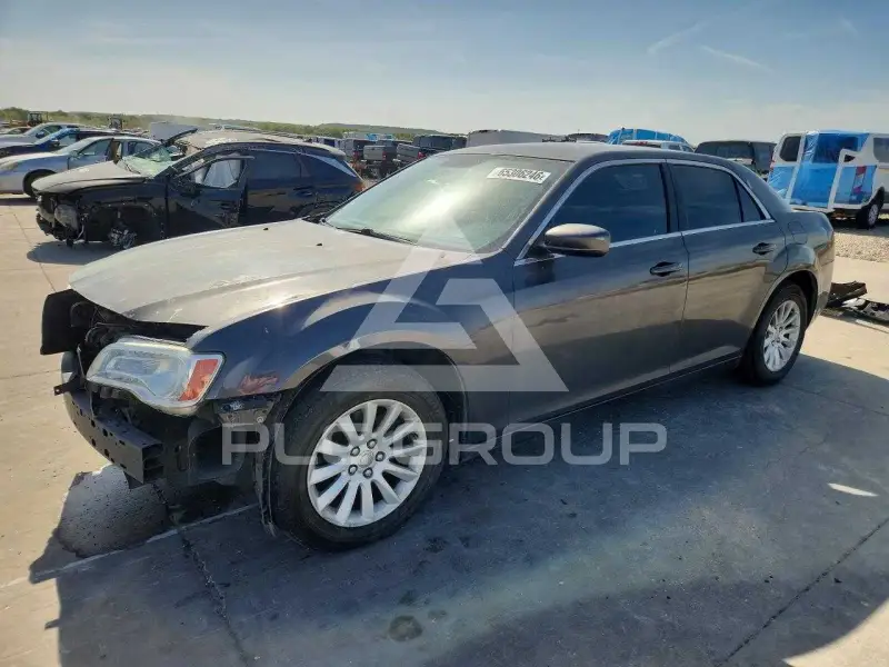 2013 Chrysler 300 фото
