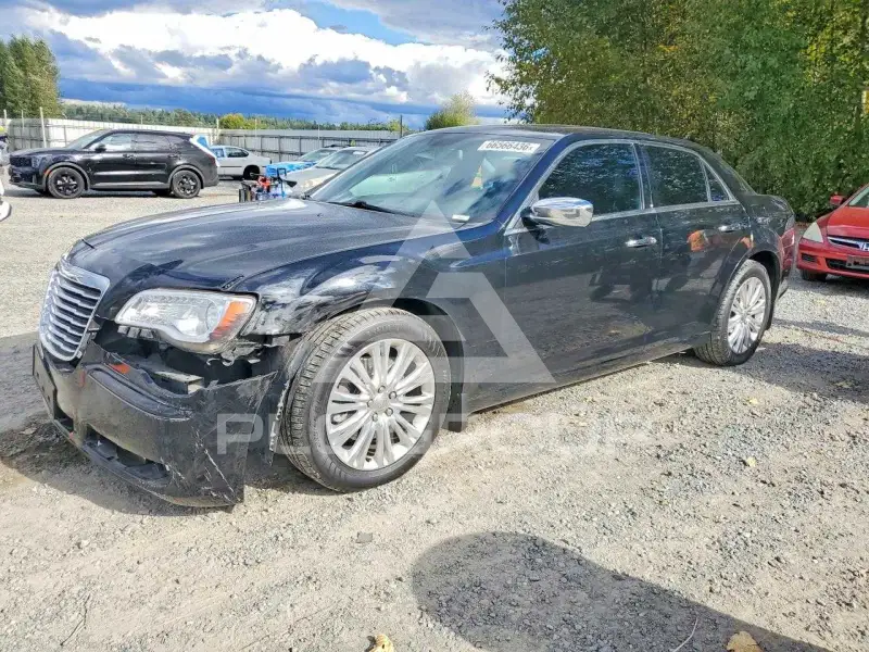 2013 Chrysler 300 photo