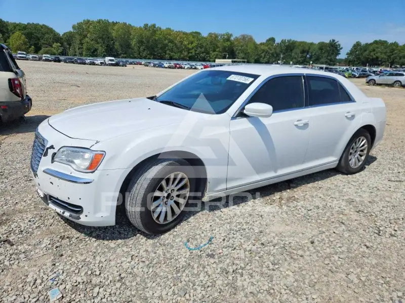 2013 Chrysler 300 фото