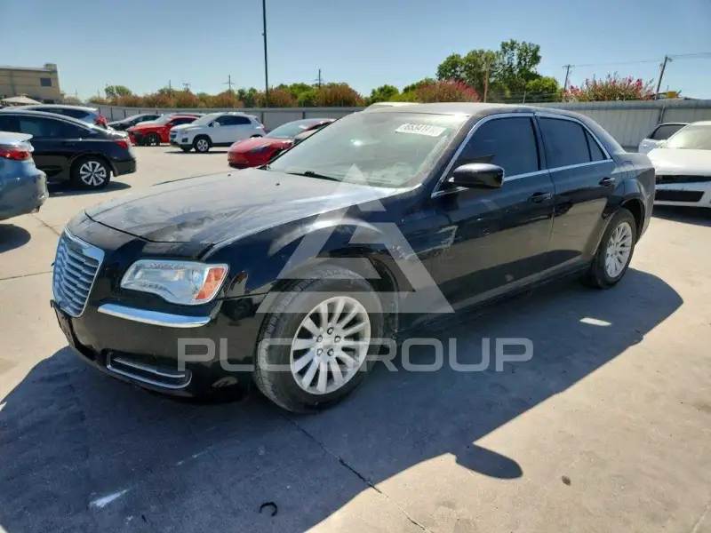 2013 Chrysler 300 фото