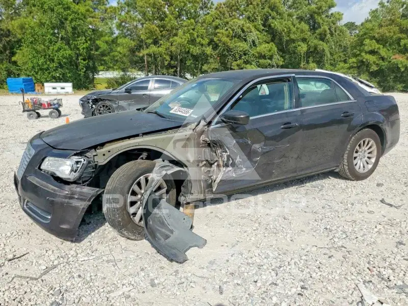 2013 Chrysler 300 фото