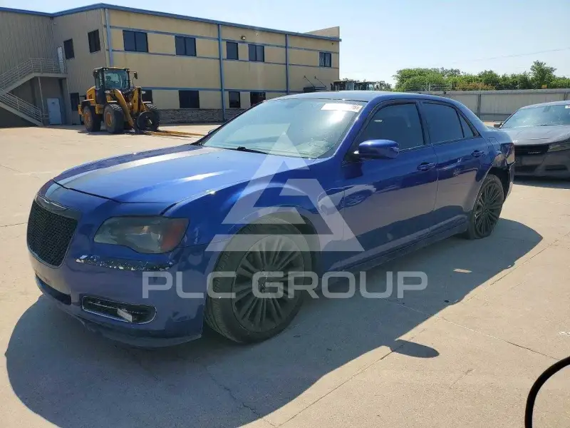 2013 Chrysler 300 фото