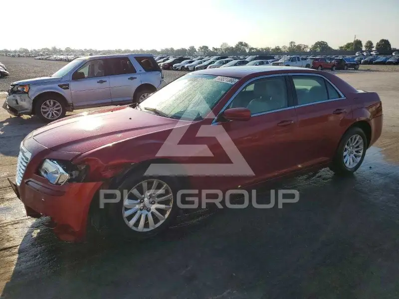 2013 Chrysler 300 фото
