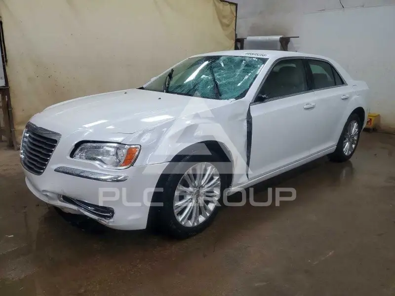 2013 Chrysler 300 фото