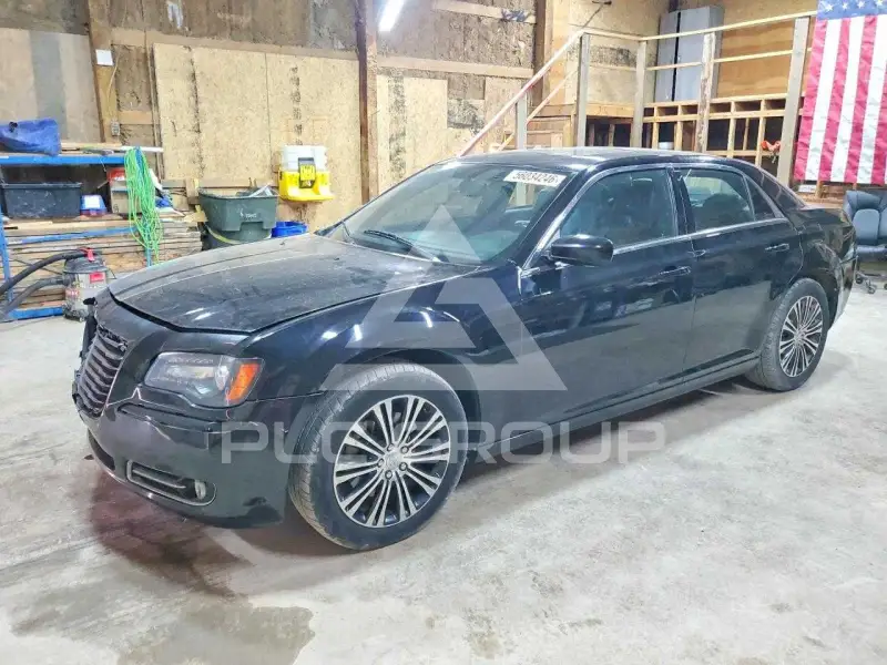 2013 Chrysler 300 фото