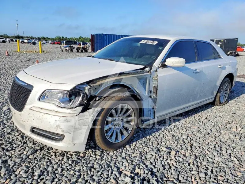 2013 Chrysler 300 фото