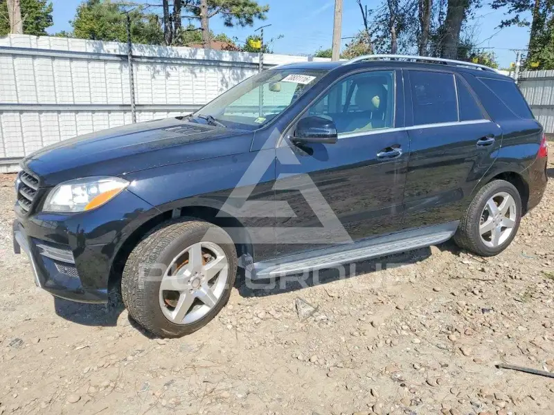 2013 Mercedes Benz ML-Class фото
