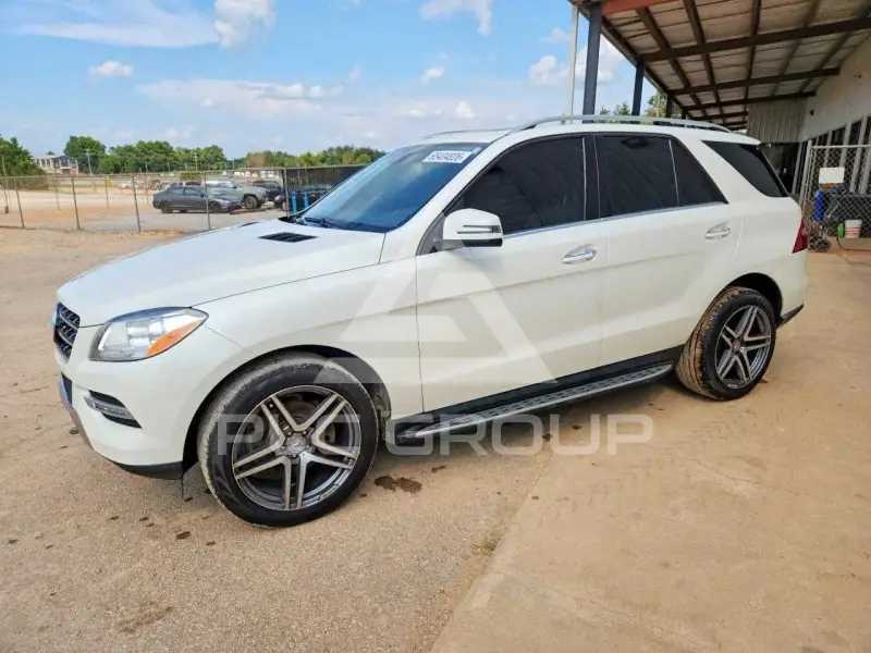 2013 Mercedes Benz ML-Class фото