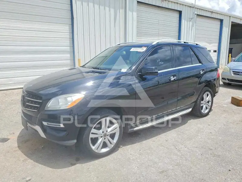 2013 Mercedes Benz ML-Class фото