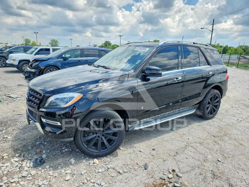 2013 Mercedes Benz ML-Class фото