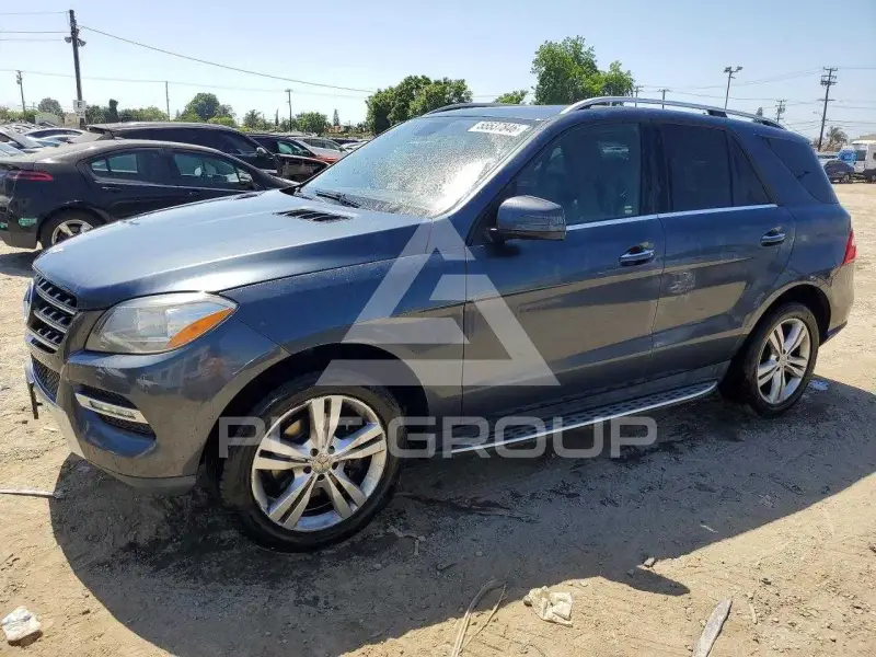 2013 Mercedes Benz ML-Class фото