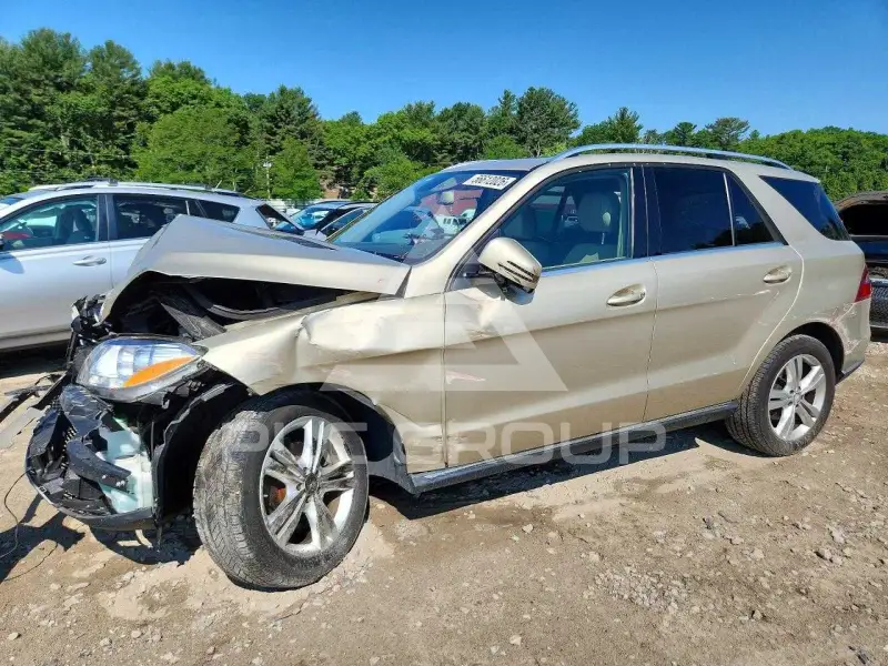 2013 Mercedes Benz ML-Class photo