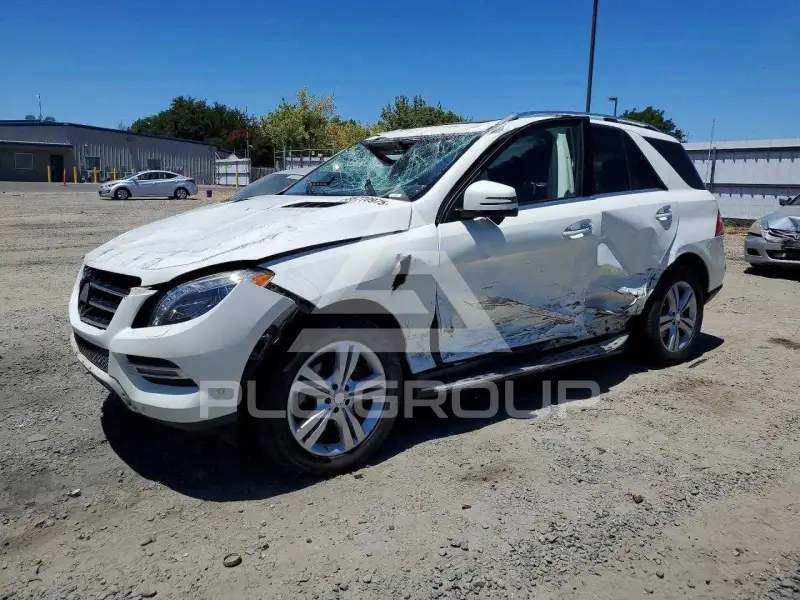 2013 Mercedes Benz ML-Class photo