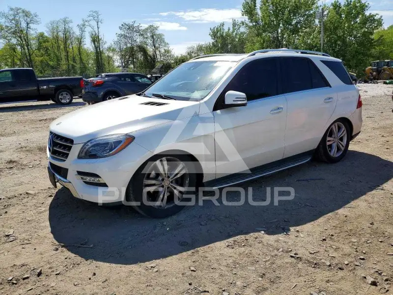 2013 Mercedes Benz ML-Class photo