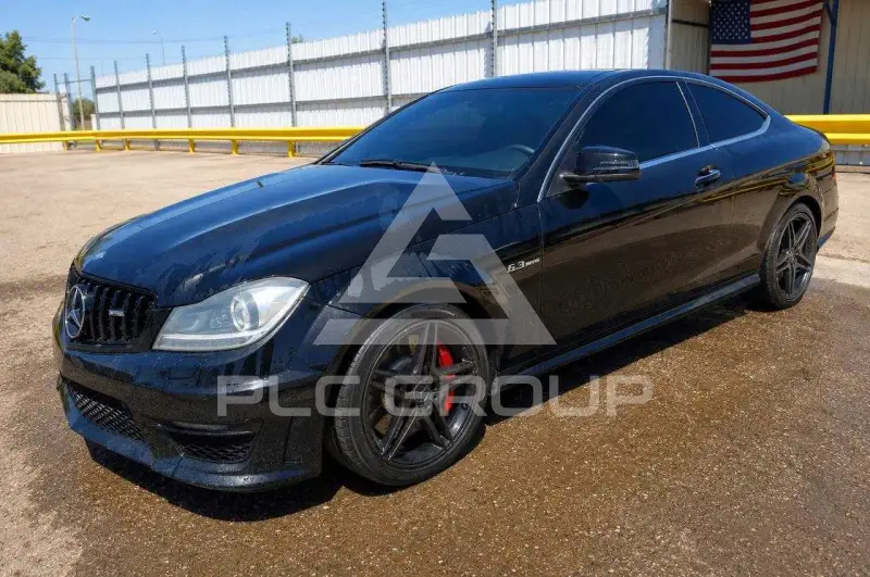 2013 Mercedes Benz C-Class фото