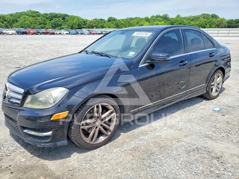 2013 Mercedes Benz C-Class фото