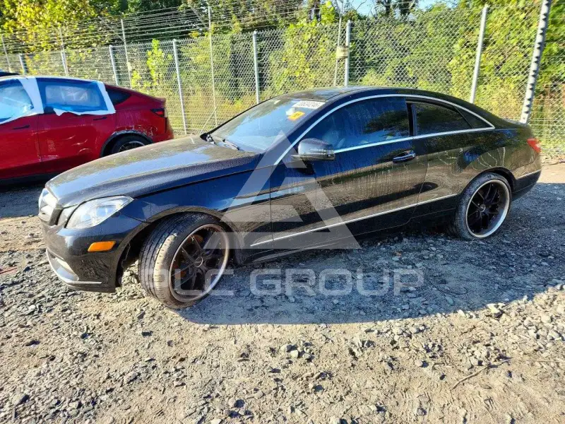 2013 Mercedes Benz E-Class photo