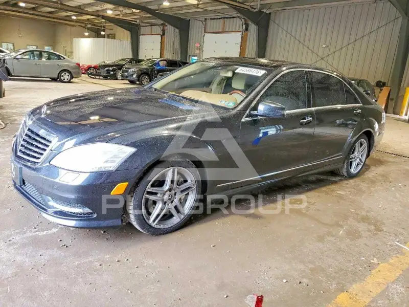 2013 Mercedes Benz S-Class фото