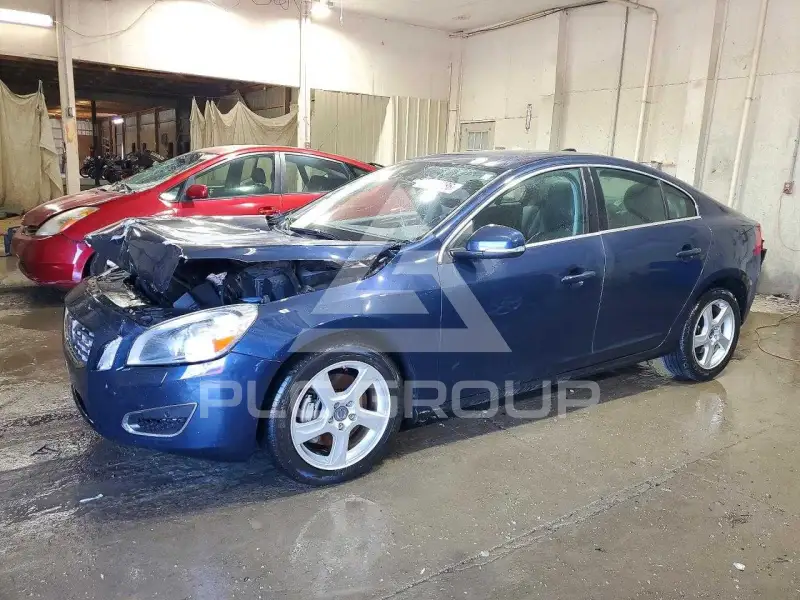 2013 Volvo S60 фото