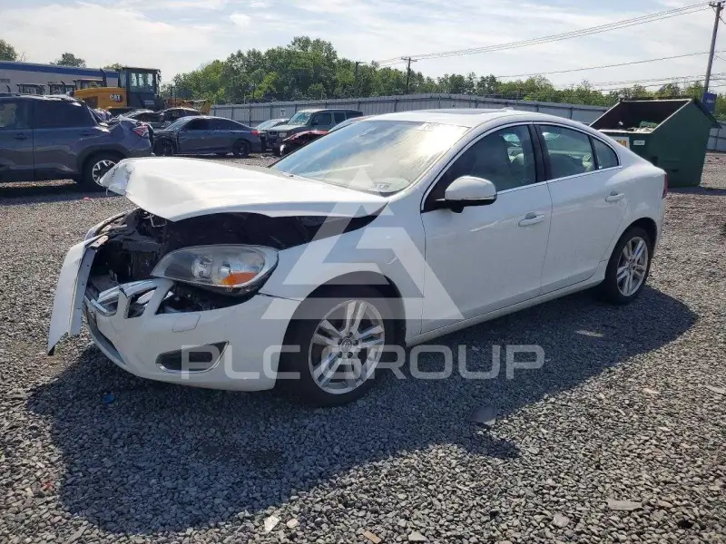 2013 Volvo S60 фото