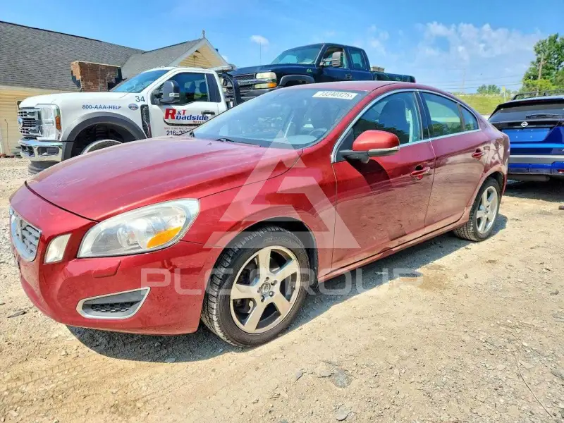 2013 Volvo S60 фото