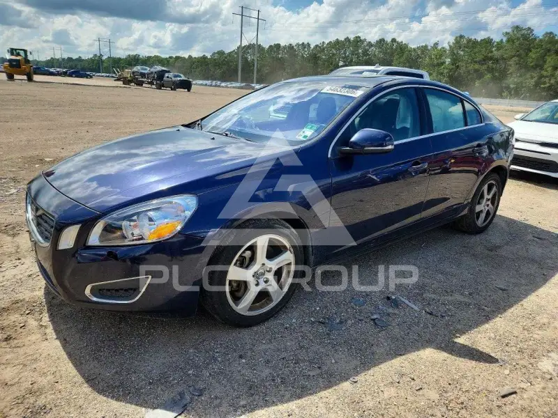 2013 Volvo S60 фото