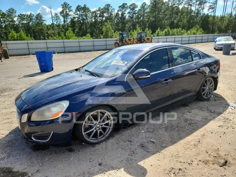 2013 Volvo S60 photo