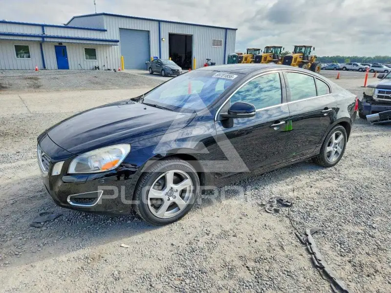 2013 Volvo S60 photo