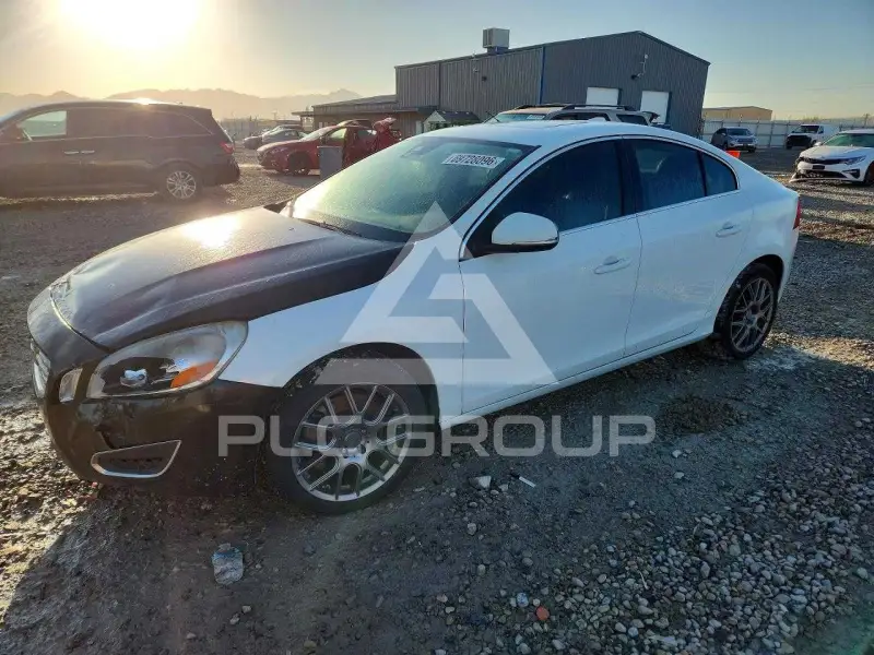 2013 Volvo S60 photo
